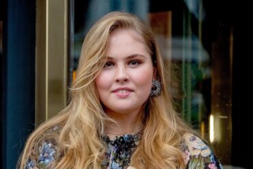 ATA Amalia 2021 lange jurk PPE 04