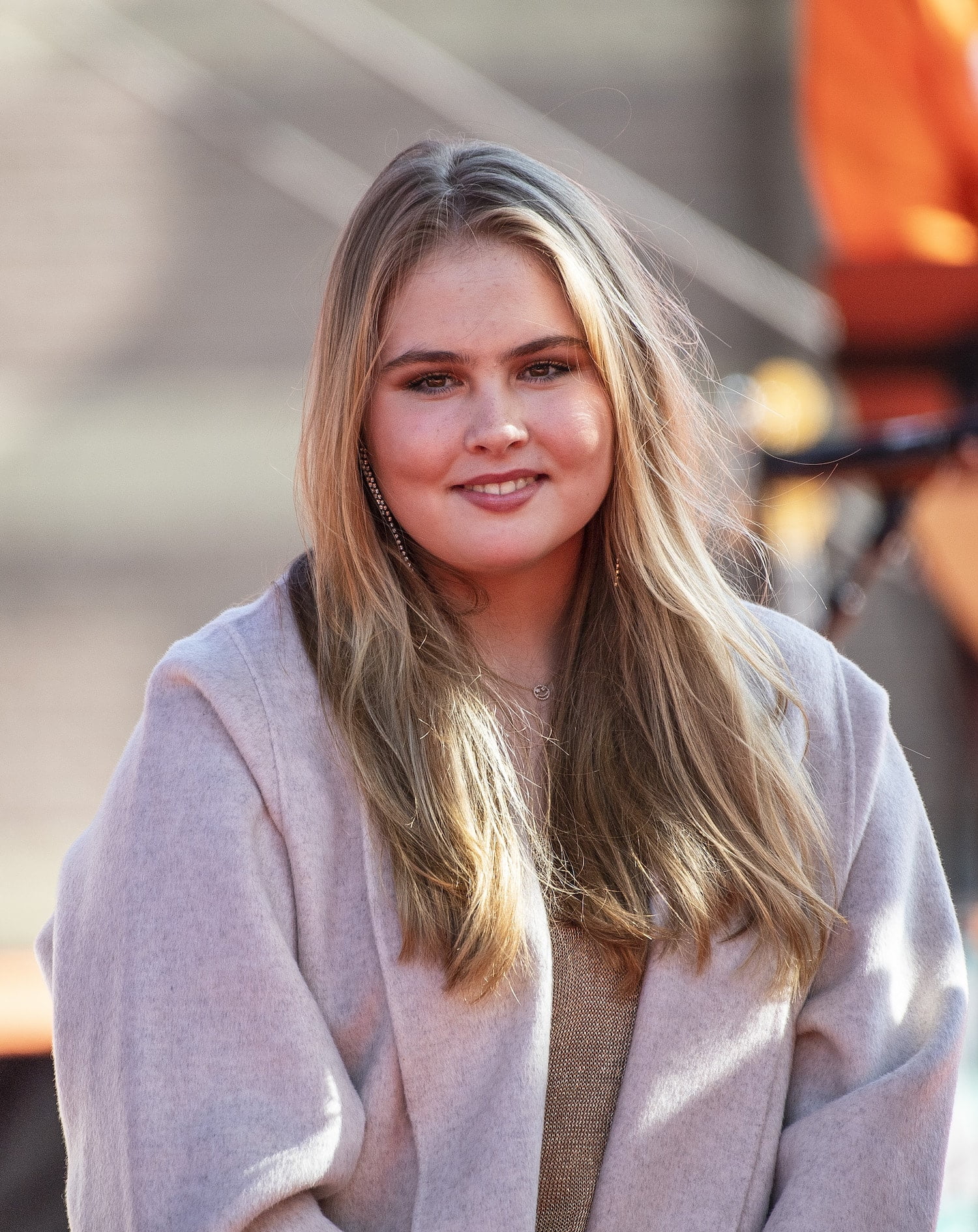 2021 koningsdag amalia portret streamers anp