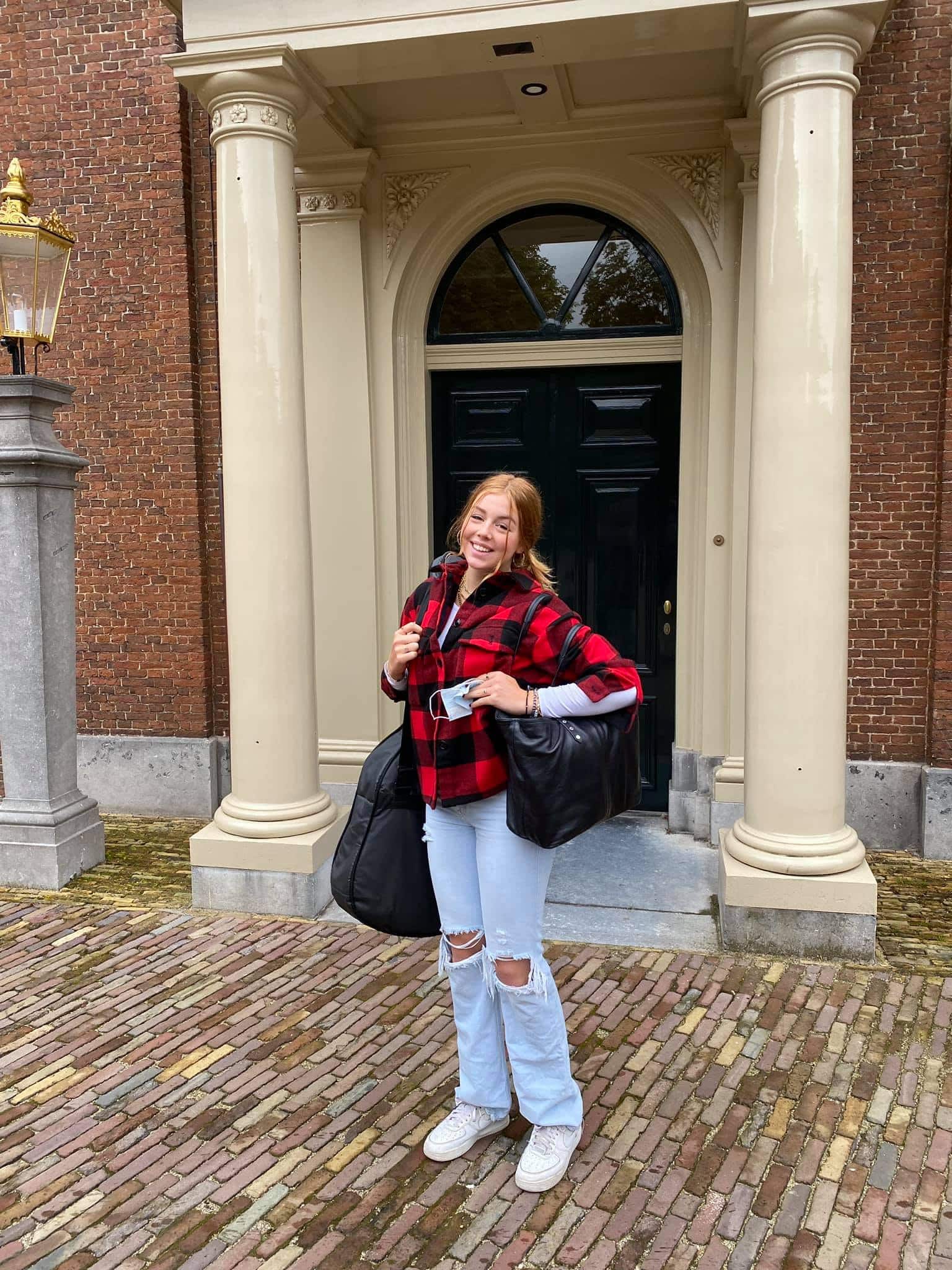 Nouveau alexia vertrek wales RVD