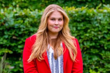 amalia zomerfotosessie 2021 rood anp