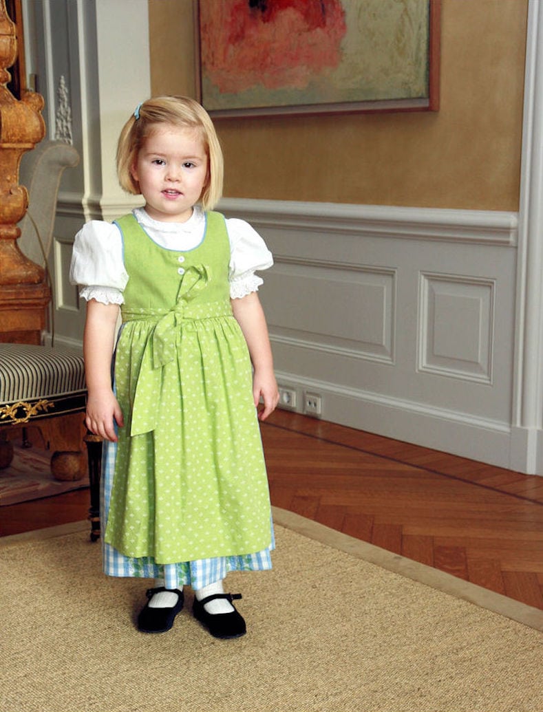 amalia dirndl verjaardag portret willem oostenrijk2