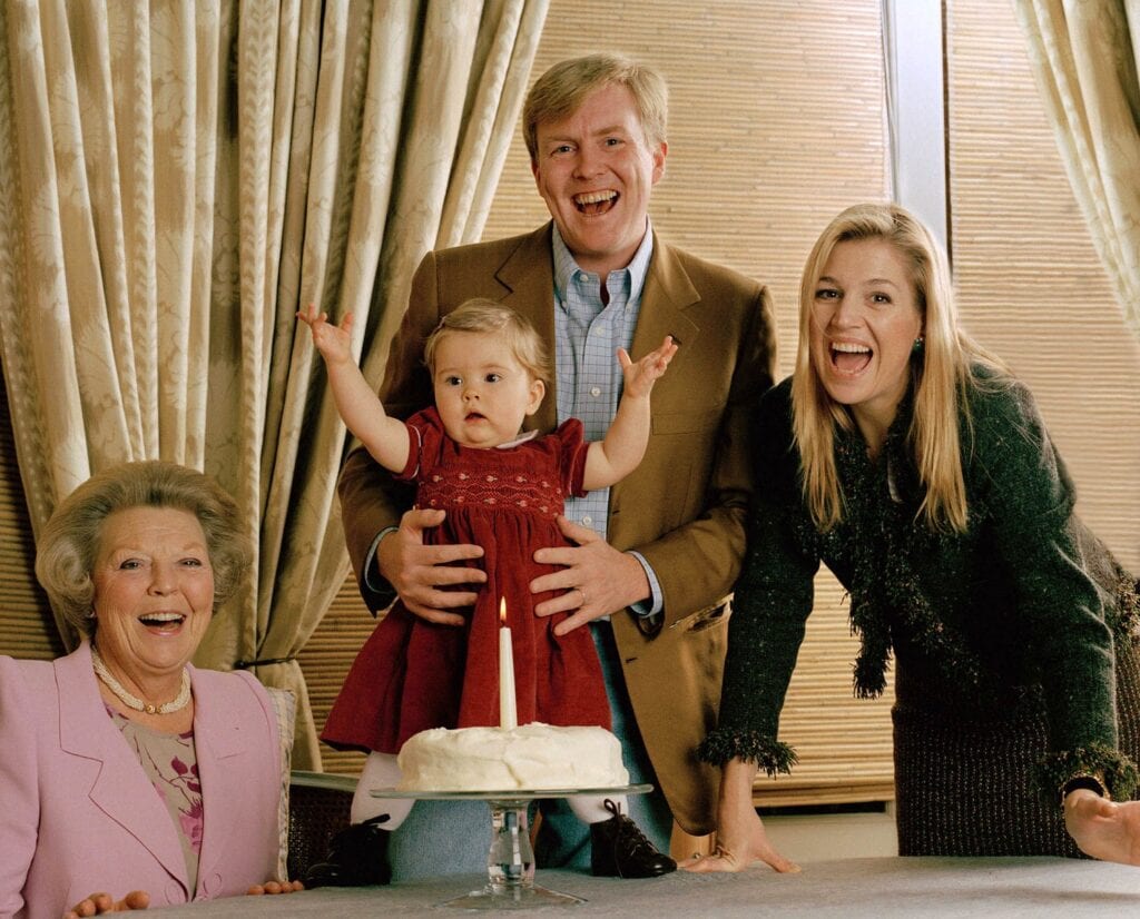 2004 amalia 1 jaar RVD