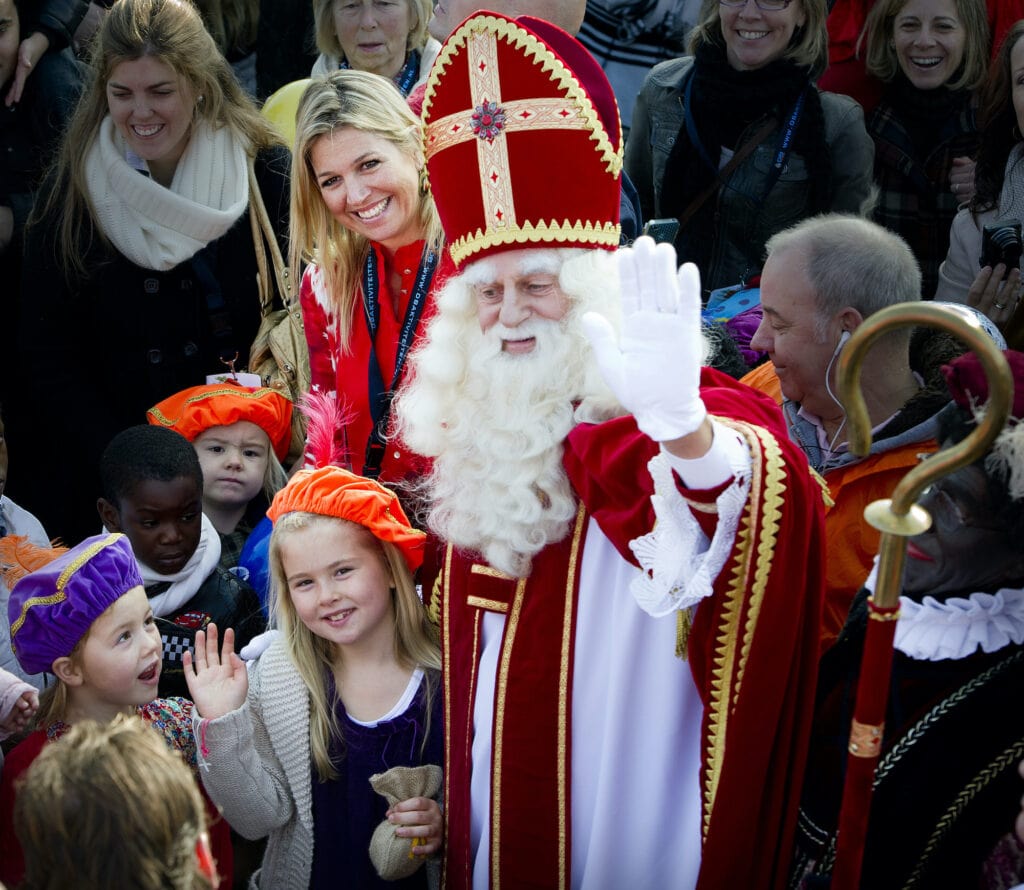 2011 scheveningen sinterklaas amalia maxima alexia ariane anp