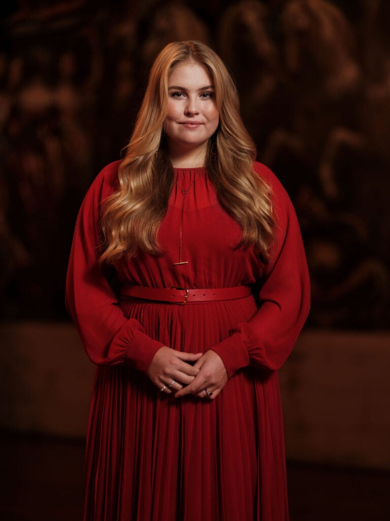 2021 portret verjaardag 18 amalia rvd2