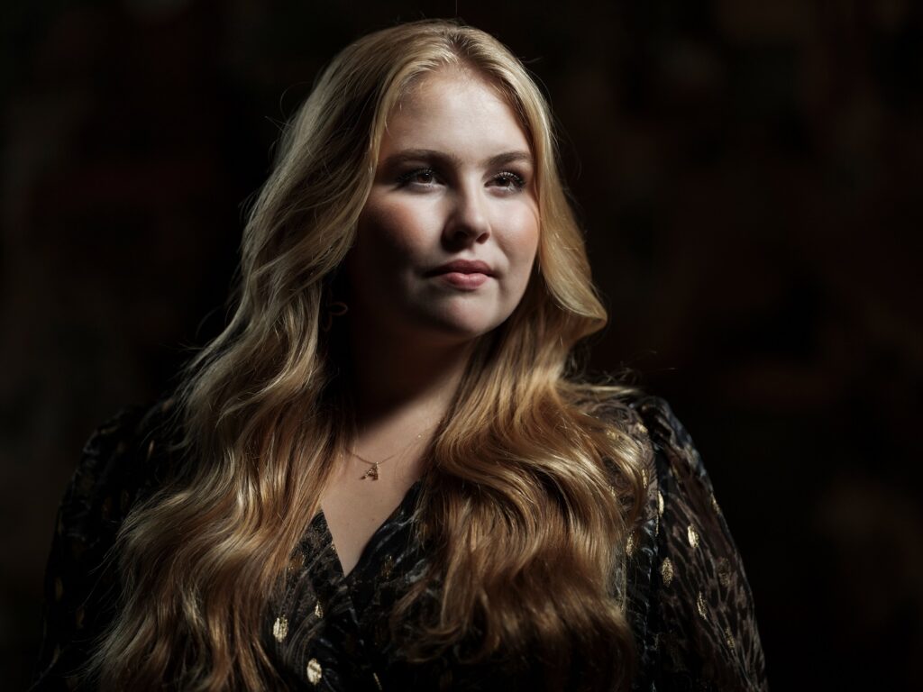 2021 Amalia Mona Lisa 14