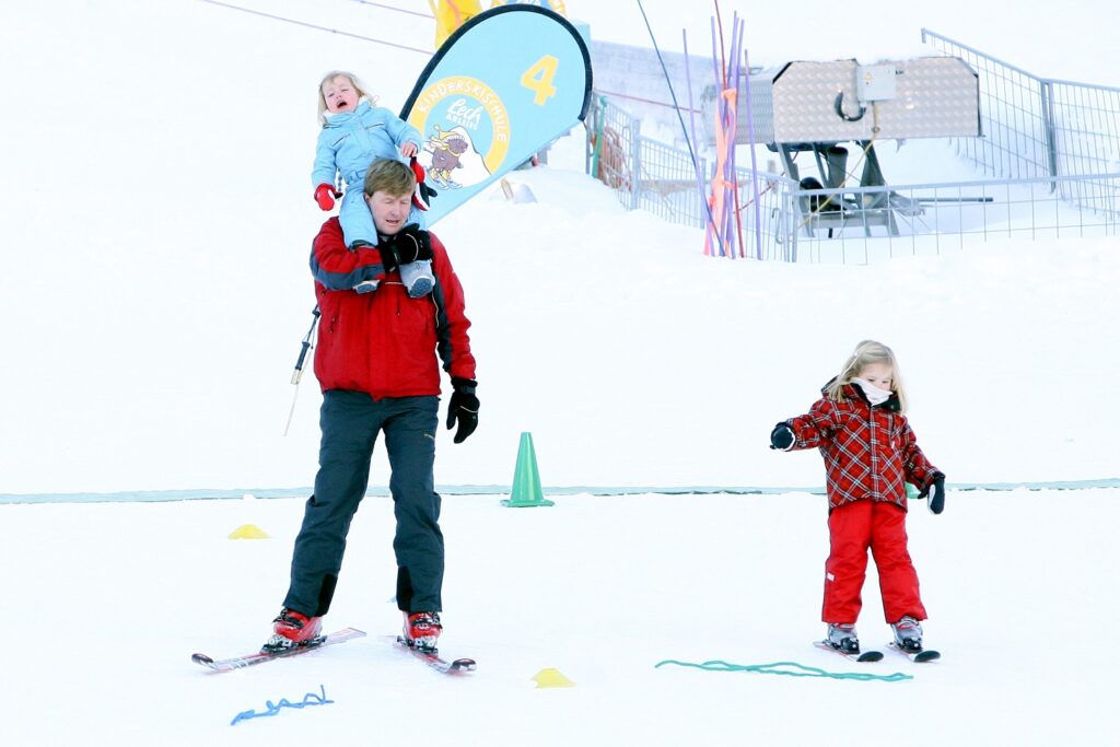 2008 lech amalia alexia wax anp