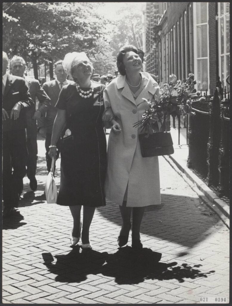 corps leiden beatrix juliana na2