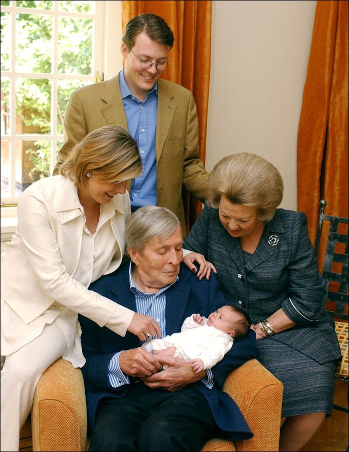 2002 claus eloise rvd