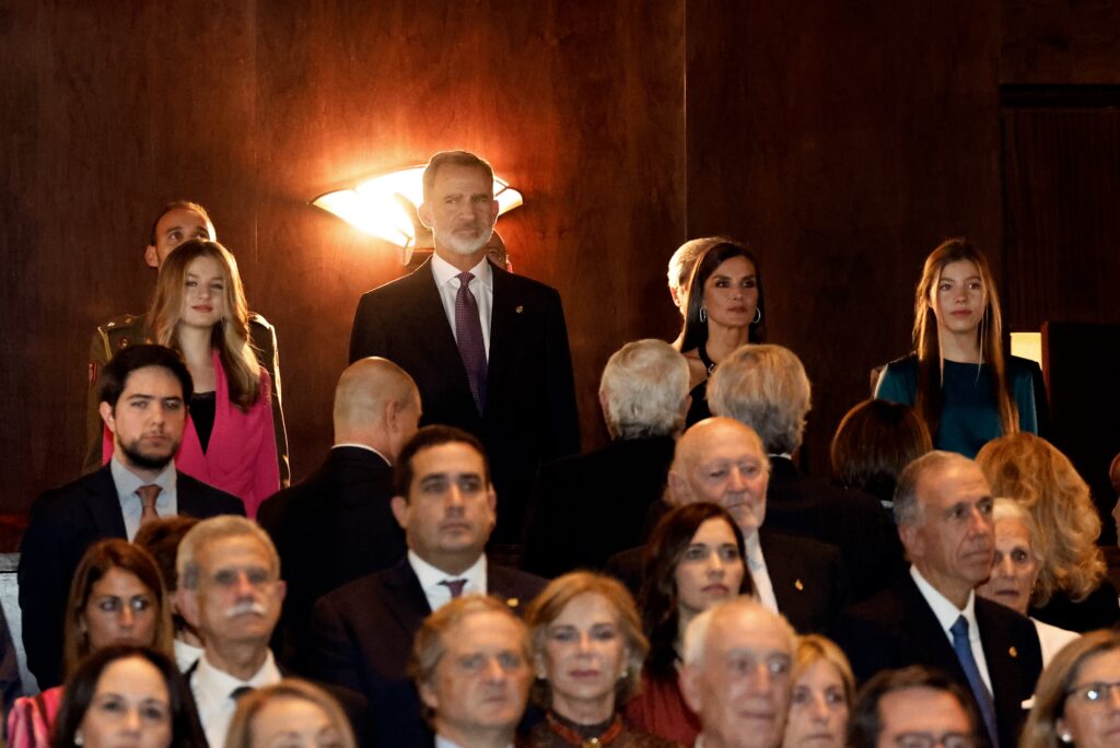 2022 spanje leonor asturias roze CR 02