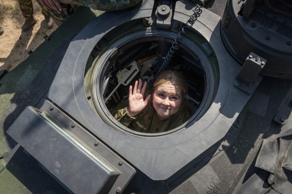 2022 amalia krijgsmacht luchtmacht landmacht marine rvd2