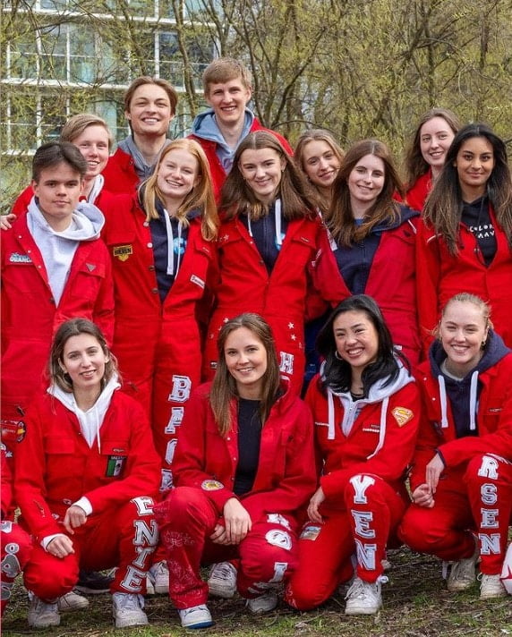 2023 Noorwegen Ingrid graduation KH 03
