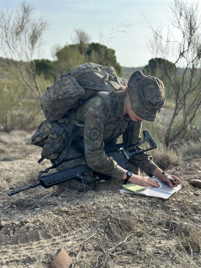 2023 spanje leonor militaire academie rode baret CR 01