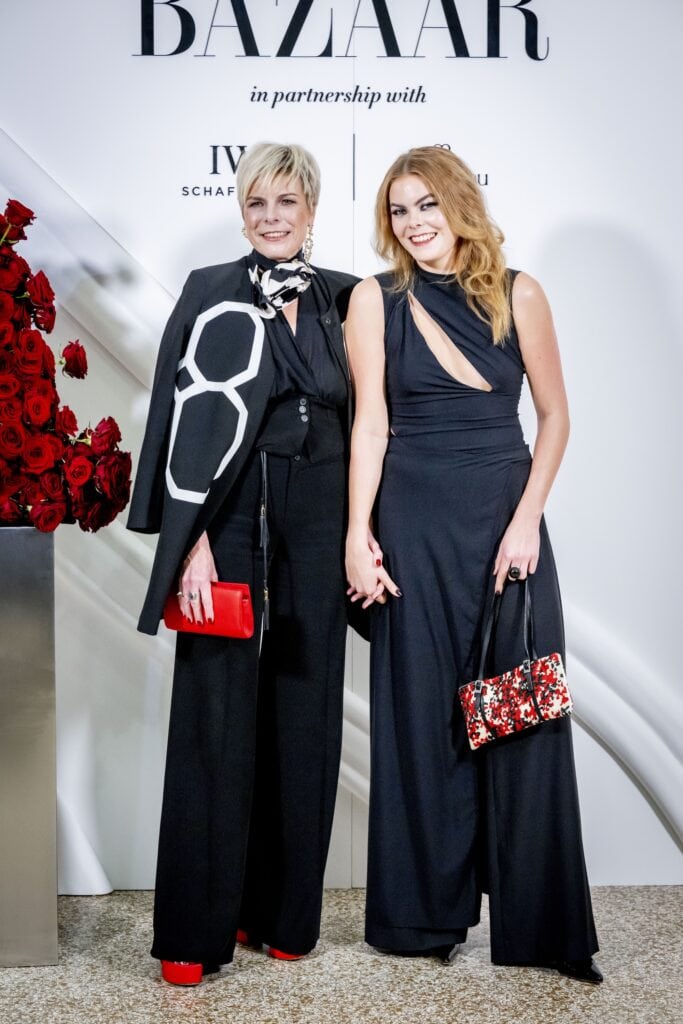 Rode Loper Harper's Bazaar Women of the Year 2023