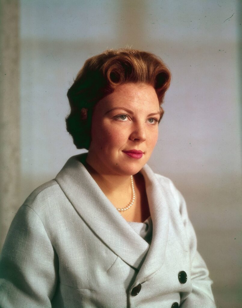 1960 beatrix portret rood NA