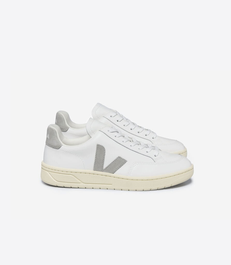 V 12 EXTRA WHITE LIGHT GREY 1830x2100 f5ef2346 5c7c 4e34 9f8f 96e79b0794e8