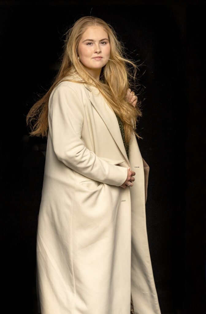 Princess Amalia arriving at the Dam palace in Amsterdam for the upcoming statebanquet for the Spanish King and Queen ADEL ROYALS ROYALTYMONACHY KONIGLICH ROYAUX