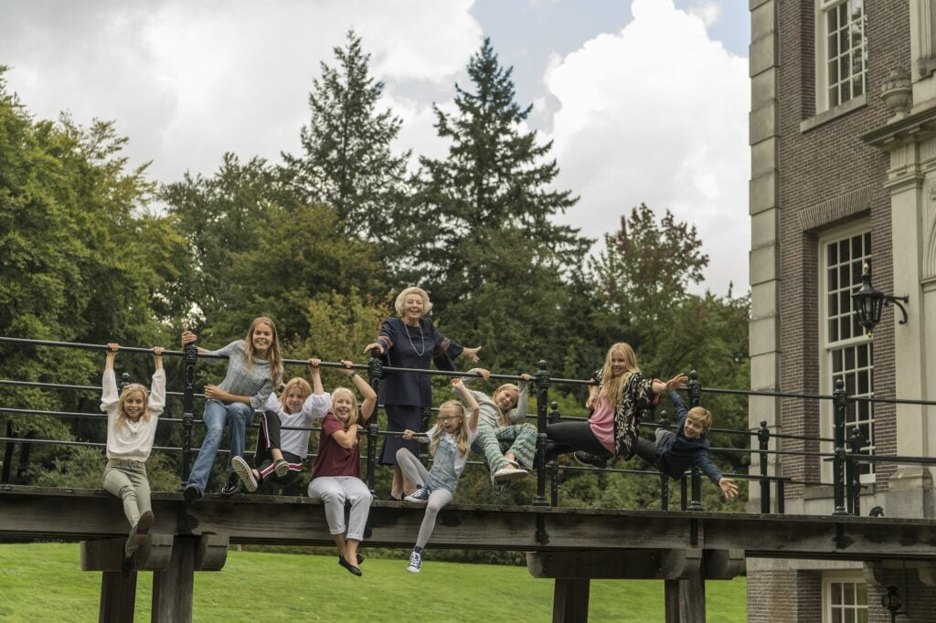 prinses beatrix met kleinkinderen 1