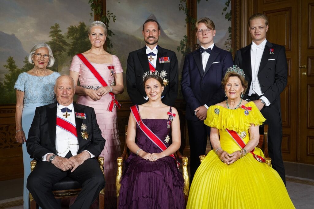 Entertainment Bilder des Tages Prinsesse Ingrid Alexandras myndighetsdag feires med gallamiddag pa slottet Oslo 2022061
