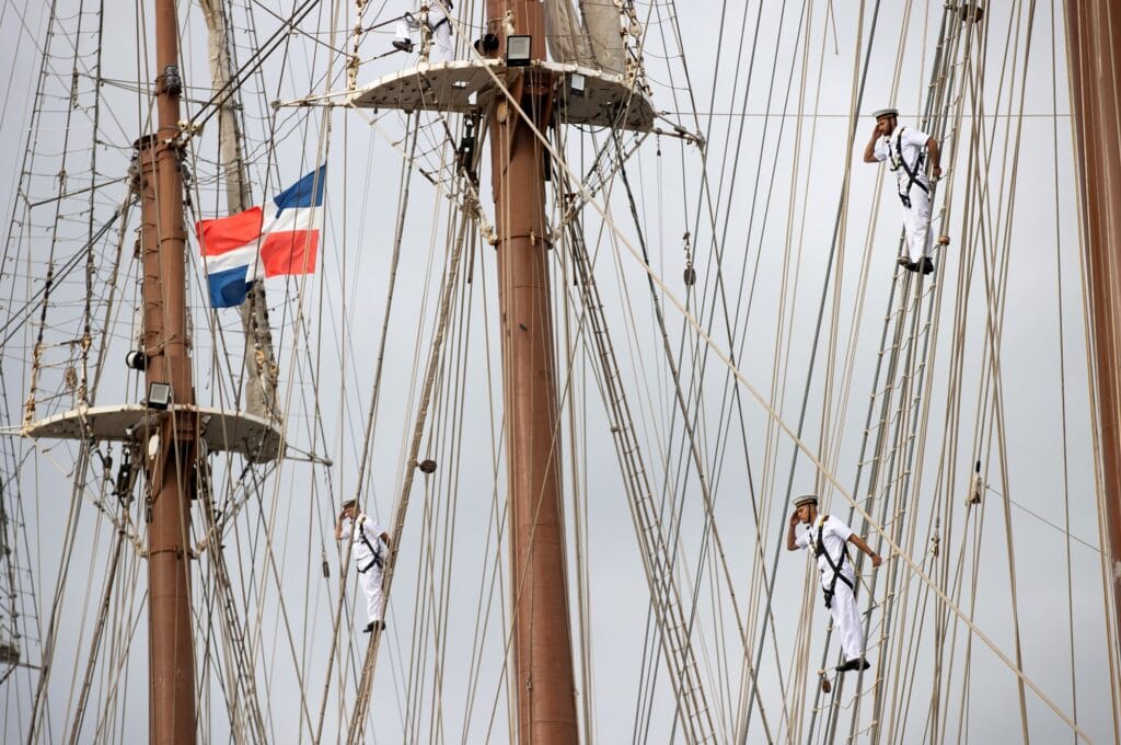 The Spanish training ship Juan Sebastian de Elcano touches port in Santo Domingo