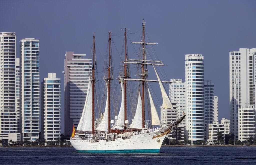 Spanish Navy's training ship 'Juan Sebastian de Elcano' arrives in Cartagena de Indias