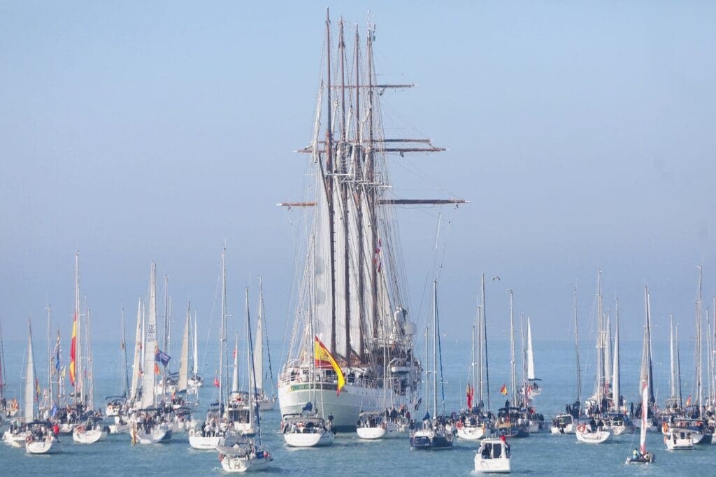 Farewell ceremony of the Training Ship 'Juan Sebastián de Elcano' .
