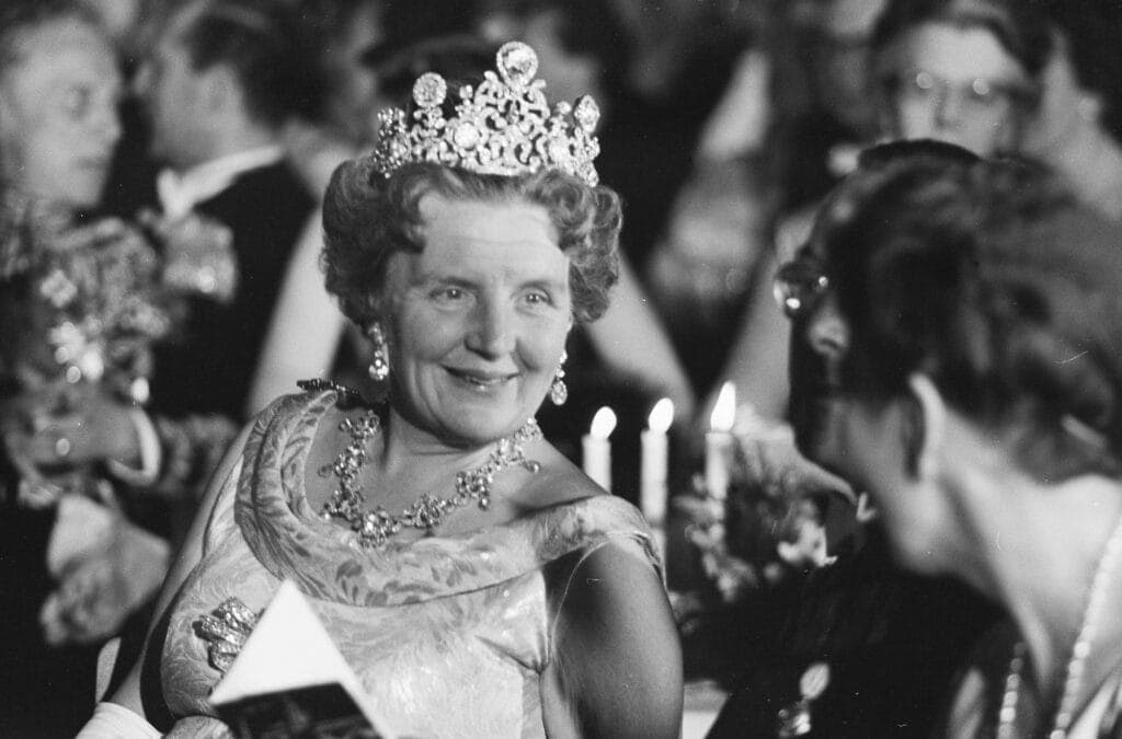 1962 Juliana volledige Stuart tiara NA