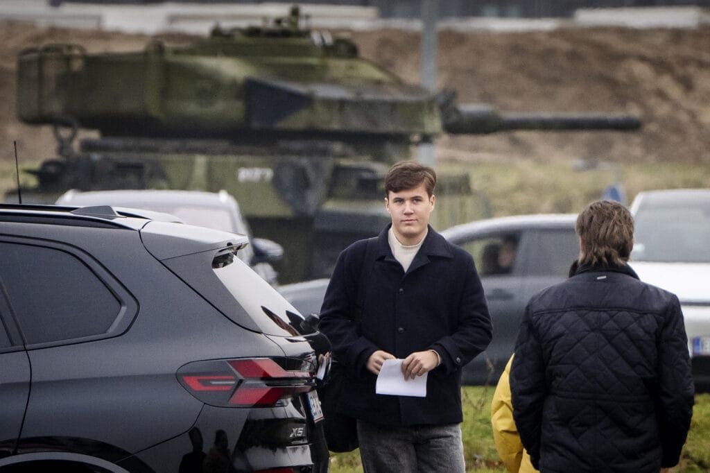 DENMARK ROYALS MILITARY SERVICE