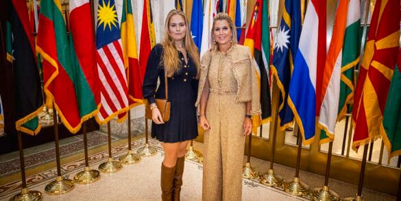 Koningin Máxima en Prinses Amalia bij Bloomberg in New York