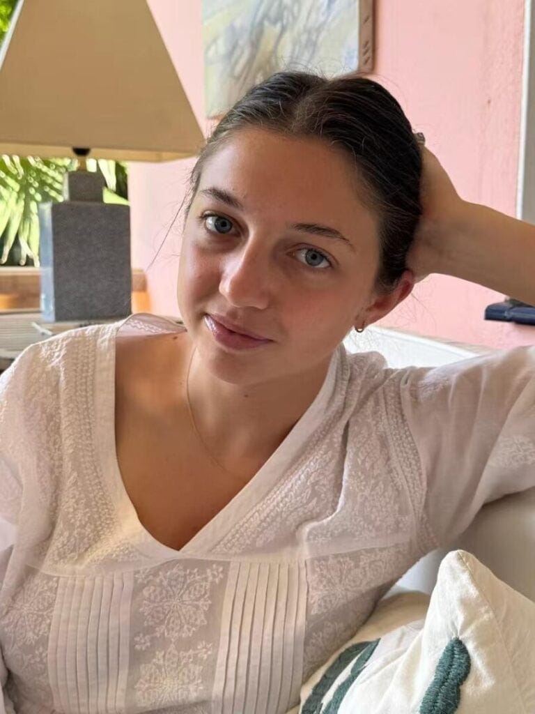 10. Almudena Dailly d’OrléansGpQjfMuAUL