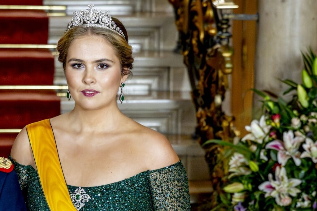 2025 amalia luxemburg groen tiara anp