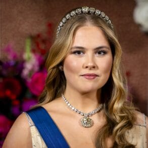 2025 amalia staatsbanket finland creme tiara anp