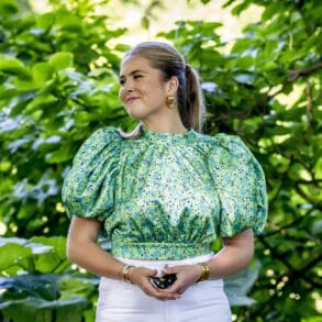 2025 amalia zomerfotosessie zonnebril hand anp