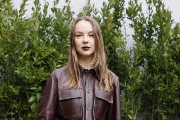2025 monaco alexandra leren pak donkere lipstick ANP